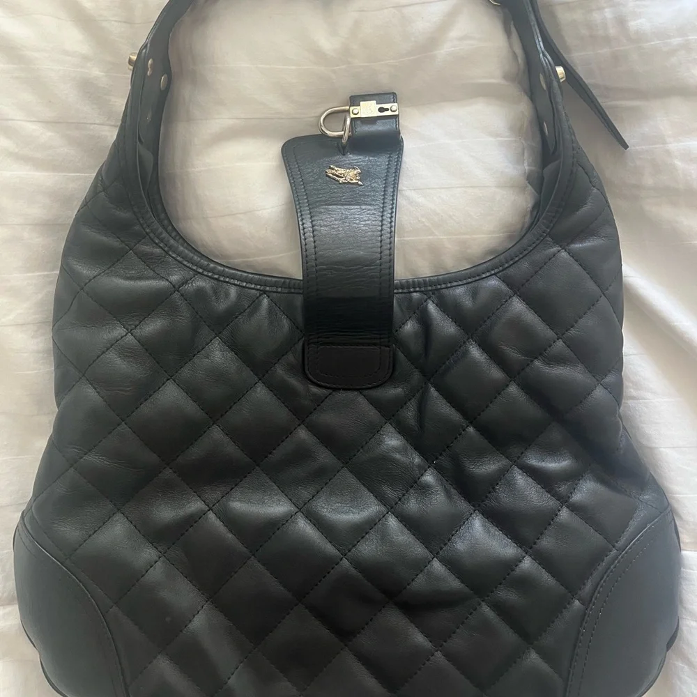 Burberry Black Quilted Leather Shoulder Bag - Picture 3 of 4
